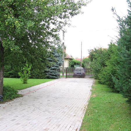 Bundics Vendeghazak Bed and Breakfast Lenti Buitenkant foto