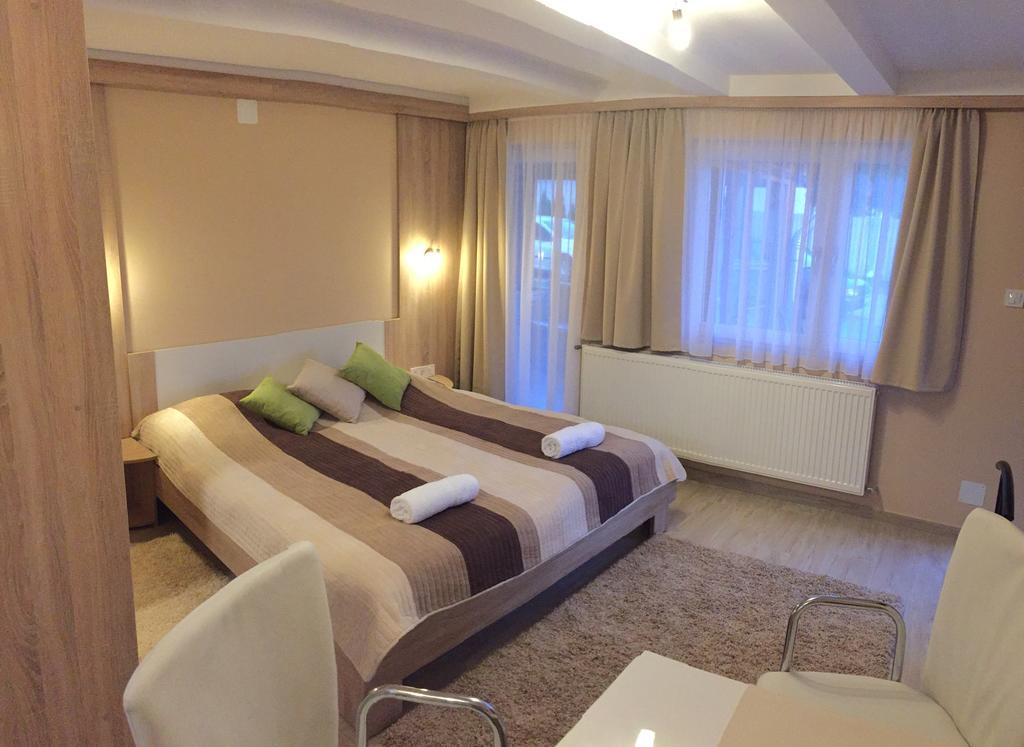 Bundics Vendeghazak Bed and Breakfast Lenti Buitenkant foto