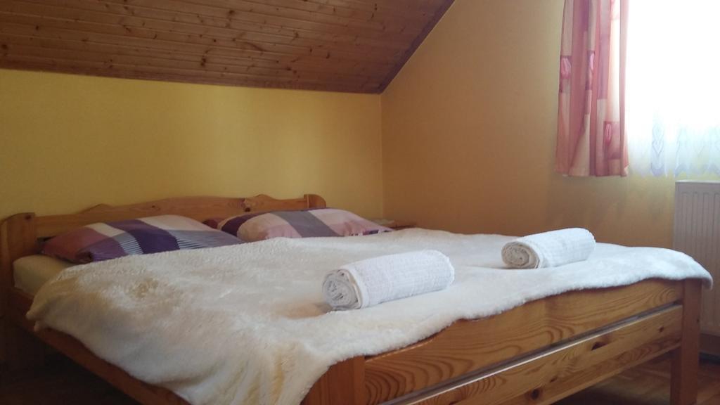 Bundics Vendeghazak Bed and Breakfast Lenti Buitenkant foto
